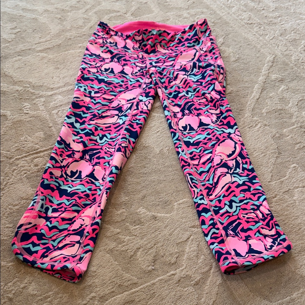 Lilly Pulitzer Luxletic Crop Leggings Sz
XS Lobstah Roll Resort Blue Pink Navy